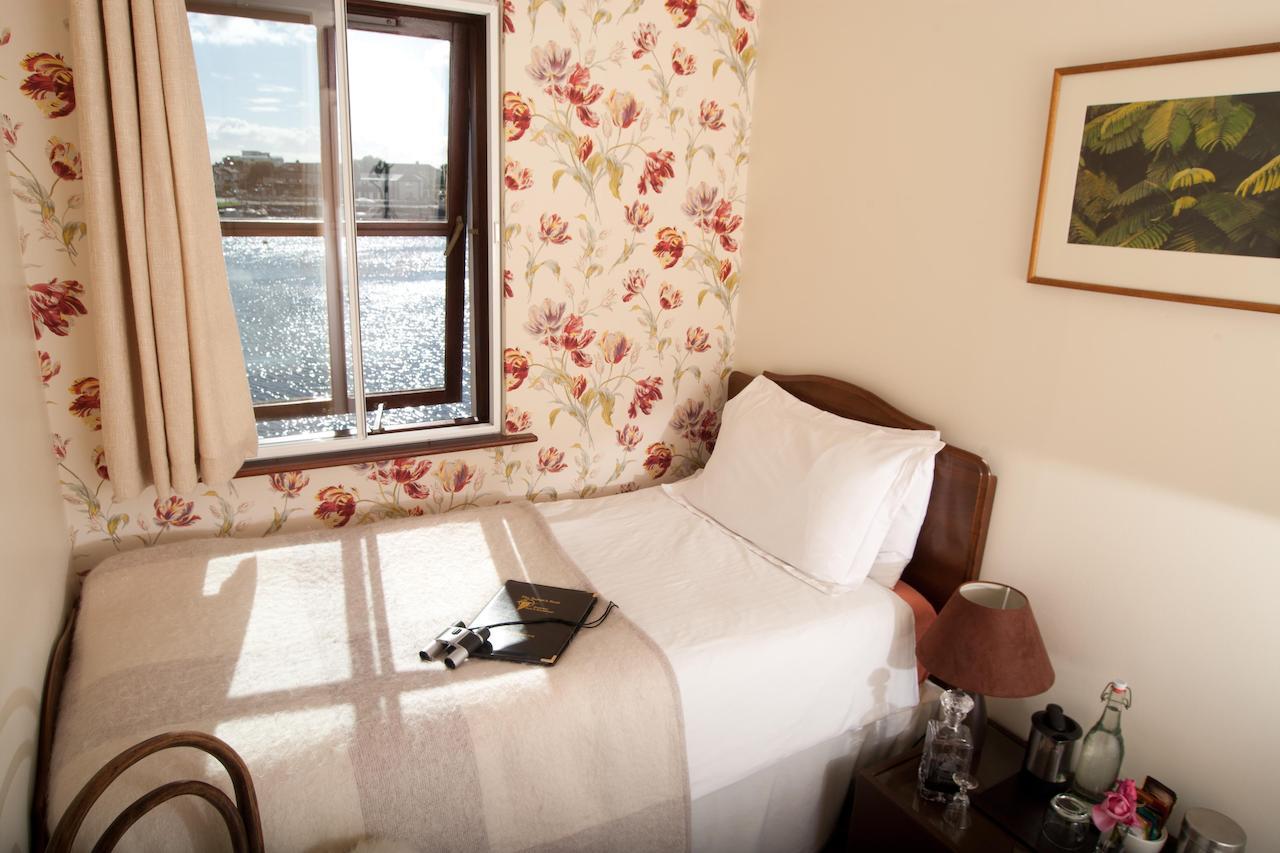 The Herons Rest Townhouse B&B Galway Exterior photo